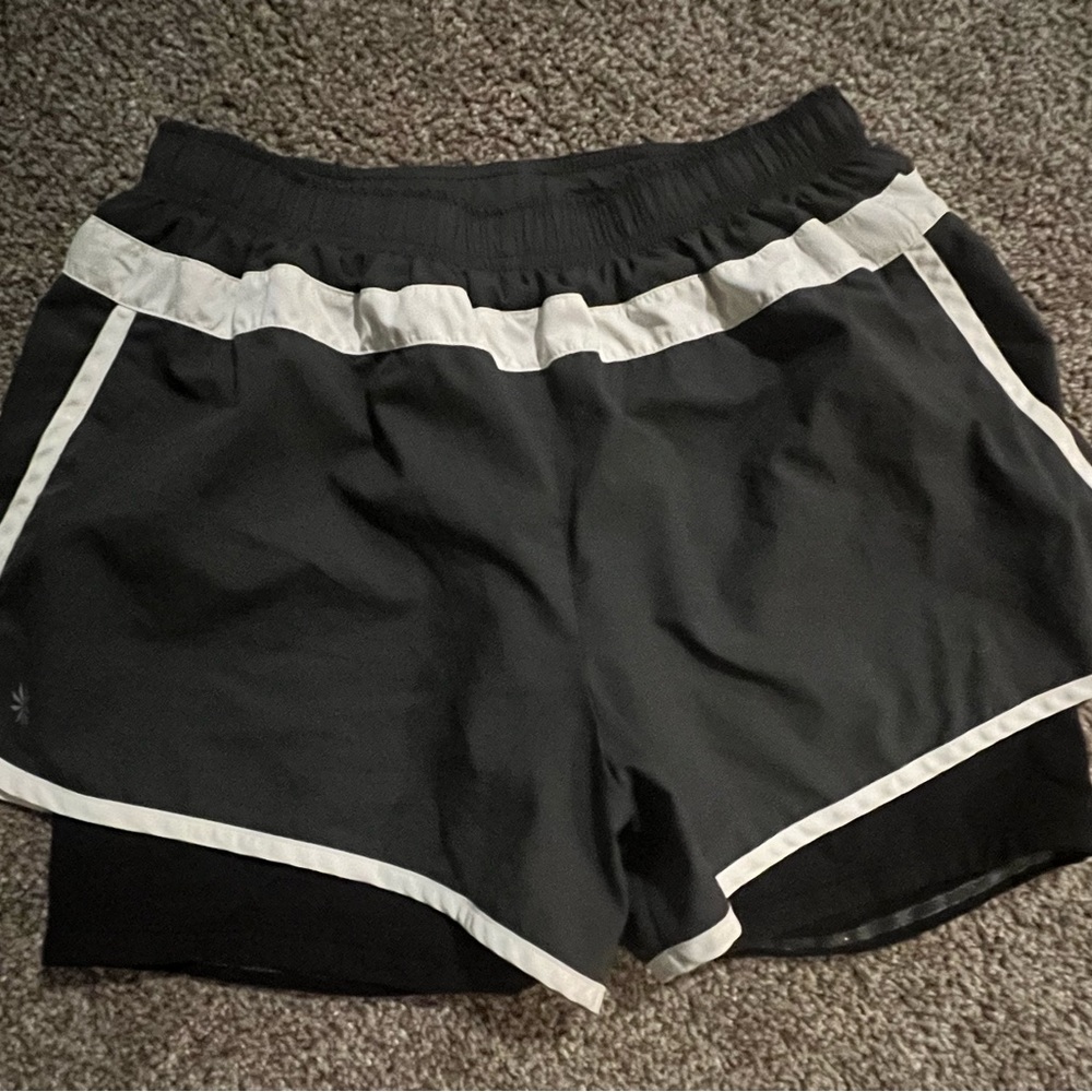 Athleta small with grippy under garment attached